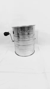 Bromwell's Metal 3-Cup Flour Sifter Made In USA - Picture 1 of 15