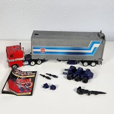 Remolque Takara Hasbro G1 Transformers Optimus Prime y T4 de colección casi completo Foto 1 de 4