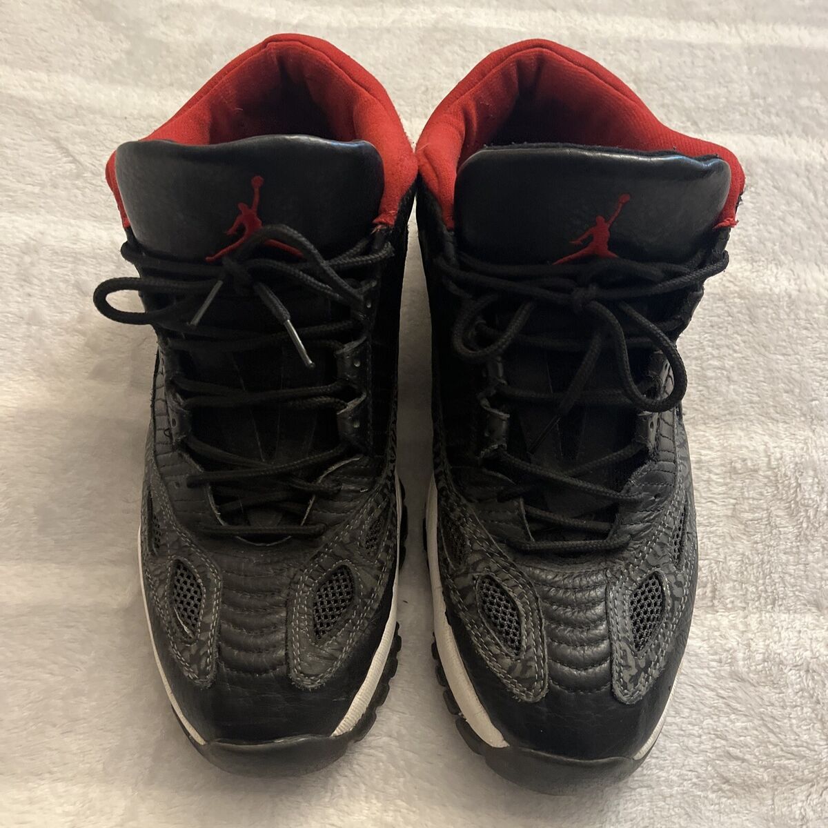 Jordan 11 Retro IE 2003 Low Black Charcoal Red for Sale Jordan 11 Retro IE 2003 Low Black Charcoal Red for Sale