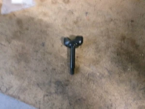 YAMAHA DT 250 YZ 125 TT 600 LOWER HANDLE HOLDER OEM NOS 1E6-23442-00 - Bild 1 von 6