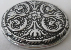 Wilton Armetale dekorativ 2,75" Zinn Concho Ornament Scheibe Briefbeschwerer Floral - Bild 1 von 3