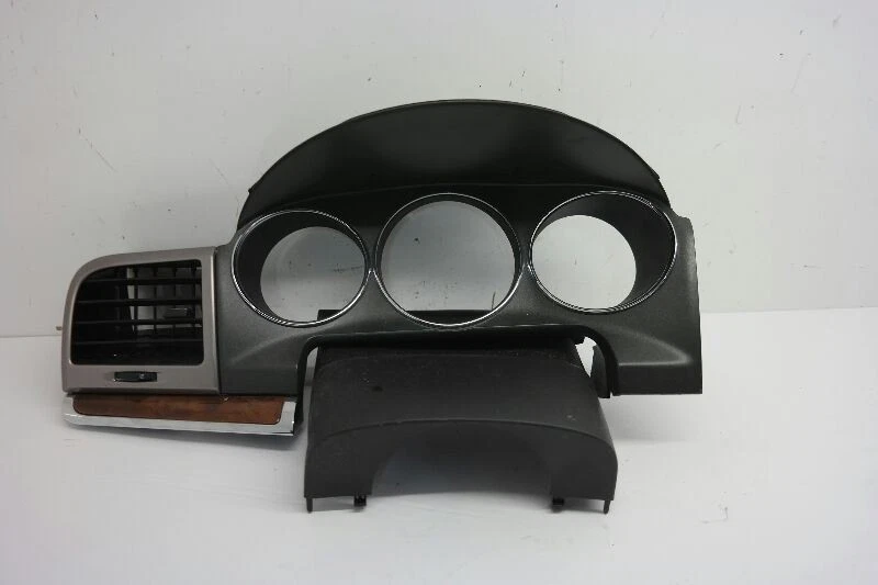 Ободок спидометра 2011 2012 Lincoln MKZ с вентиляционной решеткой  - Изображение 1 из 4