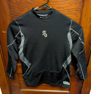 Nike Pro Combat Fitted LS Camicia Uomo L Chicago White Sox Logo Dri-Fit MLB Elasticizzata - Foto 1 di 11