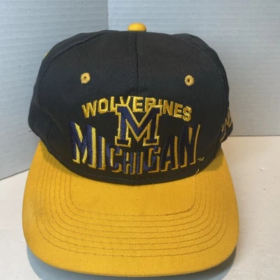 De colección Michigan Wolverines Sombrero Gorra Snapback College Cardinal Gorra Americana Años 90 Foto 1 de 4