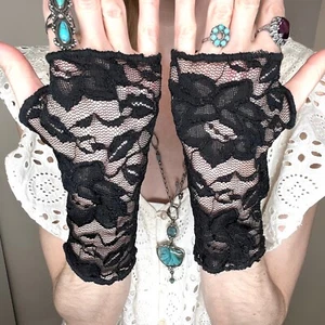Goth Black Lace Gloves Floral Fingerless Cuffs Wedding Wrist Length Steampunk OS - Picture 1 of 4