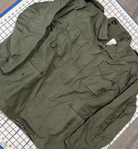 Veste d'armée vintage Alpha Industries taille moyenne temps froid manteau de campagne M65
