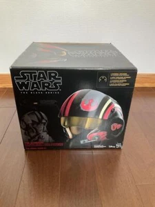 Star Wars Hasbro The Black Series Poe Dameron X-Wing Electronic Helmet Beta 2 - Picture 1 of 10
