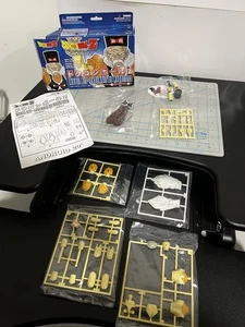 Dragon Ball Z ANDROID 20 Model Kit Irwin Toy 2000 New Sealed Dbz Anime Manga - Picture 1 of 10