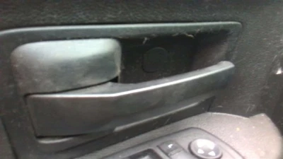 Manija de puerta interior RAM1500 2014 31216974 Foto 1 de 4