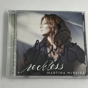 MARTINA MCBRIDE Reckless CD 2016 RARE Hand Signed AUTOGRAPHED out of print NEW - Imagen 1 de 4