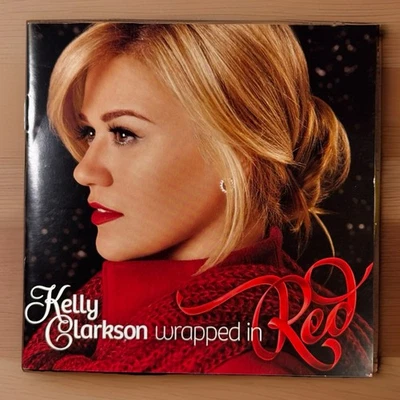 Kelly Clarkson Wrapped In Red Holiday Music CD Christmas NO JEWEL CASE 2013 - Image 1 of 4