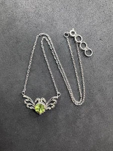 3.7g VTG Sterling Silver 925 Peridot Necklace 16”-17” Jewelry lot P - Picture 1 of 7