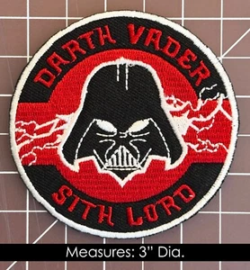 Star Wars: Darth Vader Signore dei Sith (rotondo) toppa ricamata con ferretto - Foto 1 di 3
