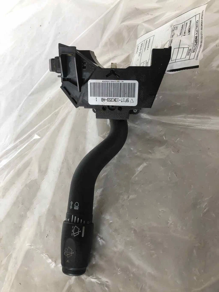 2004 - 2006 FORD TAURUS Steering Column Turn Signal & Wiper Control Switch OEM - Image 1 of 4
