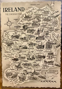 Postal irlandesa IRLANDA La Isla Esmeralda mapa en blanco y negro 32 condados iconos San Valentín - Imagen 1 de 2