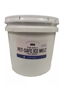 Pet Safe Pet Friendly Ice Melt Calcium Chloride Free 18 Lb Eco-Friendly Faster - Picture 1 of 1