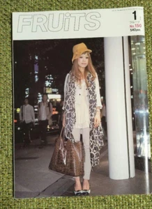 FRUITS Magazine 2010 January No.150 JAPAN Harajuku street fashion Shoichi Aoki - Picture 1 of 3