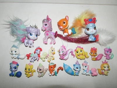Лот из 18 мини-фигурок животных Disney Princess Palace Pets Furry Tail Friends - Изображение 1 из 4