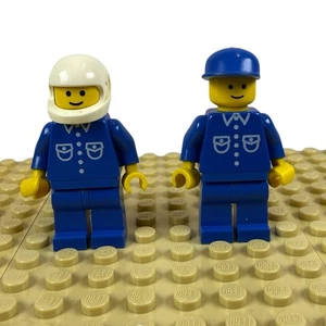 Lego but022-but007-but017 macho/6 botones -LOTE DE 2 - Minifiguras -Ciudad clásica - Imagen 1 de 4