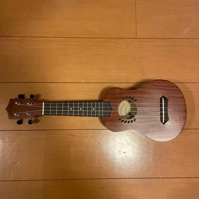 Ukelele soprano Leolani LM-1S Foto 1 de 4