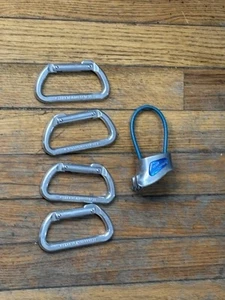 Black Diamond 4 Carabiners and Black Diamond ATC Belay/Rappel Device - Picture 1 of 5