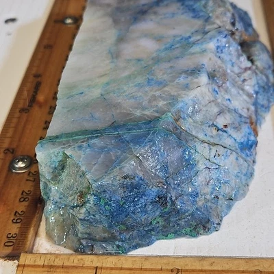 Shattuckita/malaquita áspera. Hermosas venas azules/verdes, ágata ahumada 1 lb 8,6 oz. Foto 1 de 4