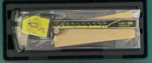 Mitutoyo 500-196-30 Electronic Digital Caliper w Advanced Onsite Sensor, 0 to 6" - Picture 1 of 2