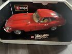 Burago échelle 1/18 Jaguar Type E -Type 1961