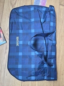Regatta Arlo Insulated Waterproof Dog Coat Navy Check Size Large - Picture 1 of 10