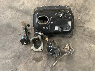 Mazda Miata 2001-2005 OEM tanque de combustible gasolina suspensión conjunto bomba 1,8 NB BP4W 01-05 Foto 1 de 4