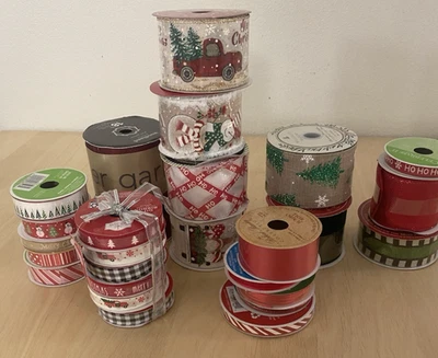 Lote 26 rollos de cinta de Navidad carretes completos alambre y satén envoltura de regalo navideño manualidades Foto 1 de 4