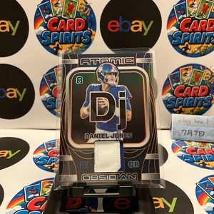 Tarjeta parche 2023 Panini Obsidian Daniel Jones 14/49 New York Giants Dj Atomic - Imagen 1 de 2