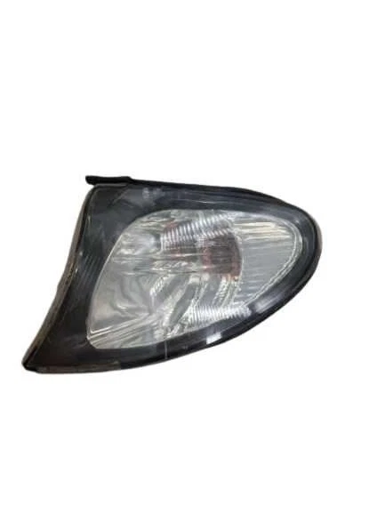 Luz de estacionamiento/esquina del conductor marcador lateral sedán para BMW 320i 330997 02-05 Foto 1 de 4