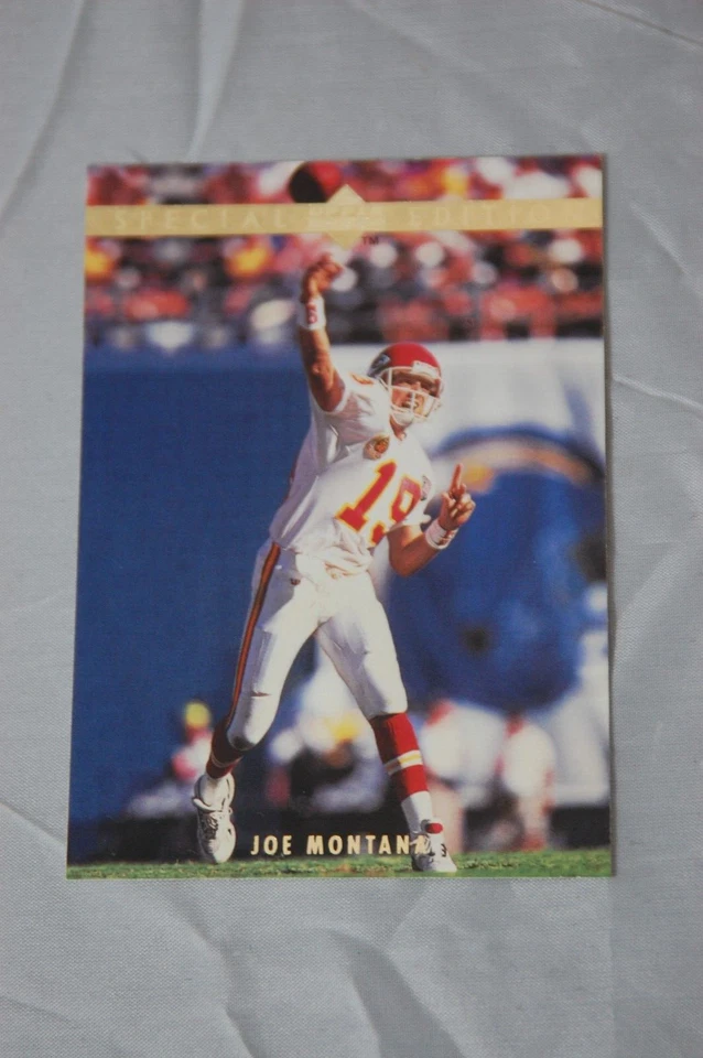 Joe Montana 1995 Upper Deck Special Edition Gold #SE14 - Kansas City Chiefs - Image 1 of 2