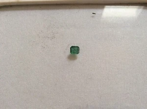 SMERALDO COLOMBIANO NATURALE CARATI 0,50 - Imagen 1 de 1