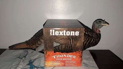Flextone Thunder Chick Breeder FLXDY331 Free Shipping - Image 1 of 4