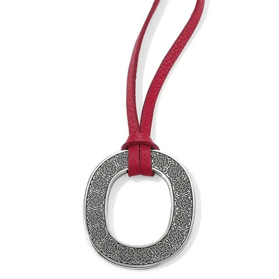 Collar Largo Brighton Ferrara Cuero Rojo Plata Ovalado Rollo Nuevo con Etiquetas $68 Foto 1 de 4