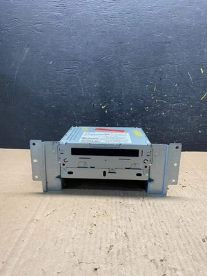 2009 2010 2011 Jaguar XF Radio Receiver CD Player R8913 DG - Image 1 of 4