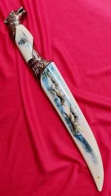 13" Lone Wolf, Decorated Knife w/ Polymer Grip & Hard Sheath - Image 1 of 4