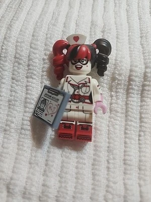 LEGO 71017 The LEGO Batman Movie Series 1 NEW Nurse Harley Quinn - Image 1 of 2