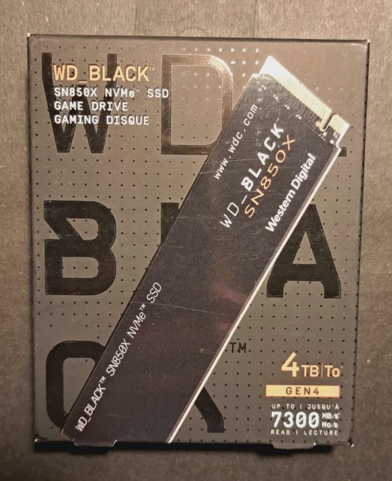 Western Digital WD Black SN850X 4TB - Gen 4 7300 MB/s M.2 2280 PCIe NVMe SSD - Image 1 of 3