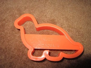 Dinosaur Cookie Cutter Plastic Collectible Brontosaurus Crafts Wilton FREE SHIP - Picture 1 of 3