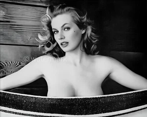 Anita Ekberg 8x10 Photograph – A Glamorous Icon of 1950s Hollywood - Picture 1 of 1