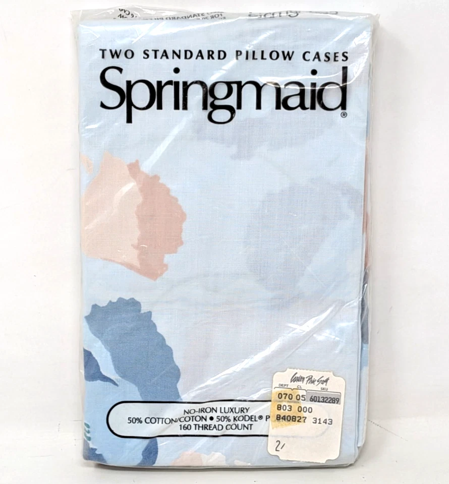 New Vintage Springmaid Windflower 160 Thread Count Two Standard Pillow Cases - Image 1 of 3