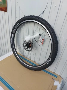 Laufrad Voderrad 29 Zoll, Mit Nabendynamo Plus Scheibenbremse Komplett - Bild 1 von 5