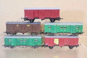 WRENN RAKE of 5 SOUTHERN CCT BR FRUIT BAYBY CHAM & GWR GOODS VAN WAGON om - Picture 1 of 12