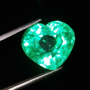 10.07 Ct Natural Colombian Green Emerald Loose Gemstone Certified AAA+ Quality - Picture 1 of 9