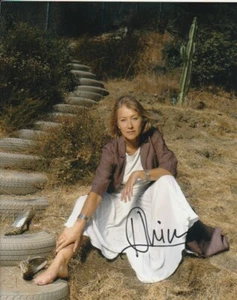 HELEN MIRREN SIGNED 8x10 PHOTO! THE DUKE GOSFORD PARK QUEEN JSA COA - Picture 1 of 2