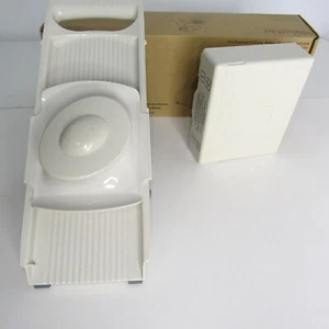 Mandolina Pampered Chef 1087 Ultimate 4 hojas intercambiables con caja de almacenamiento - Imagen 1 de 5