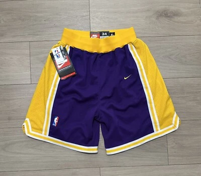 Pantalones Cortos Jersey Lakers Nike Auténticos Talla 34 Nuevos con Etiquetas Corte Profesional Era Kobe Shaq Años 90 Raro Foto 1 de 4
